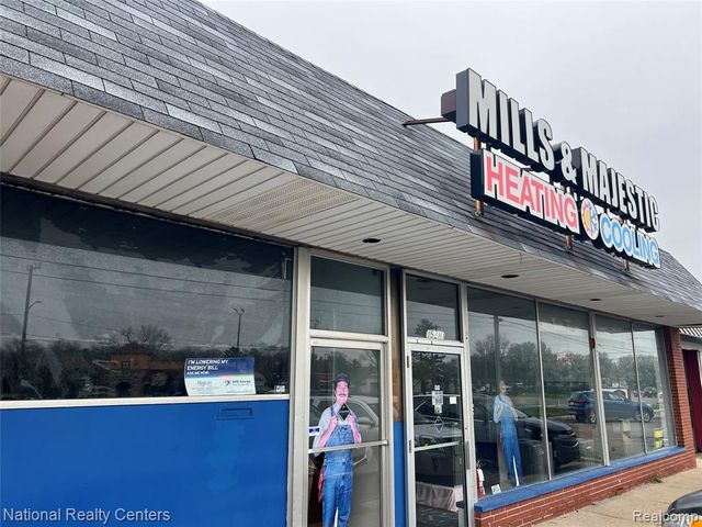 15210 Middlebelt Road, Livonia, MI 48154