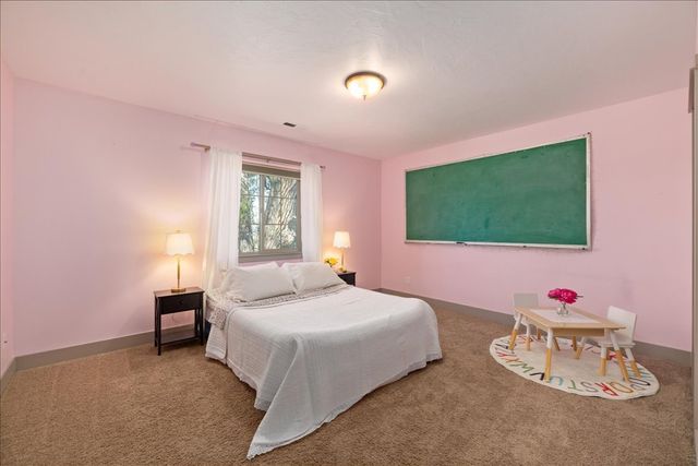 1316 Blackberry Way, Billings, MT 59106