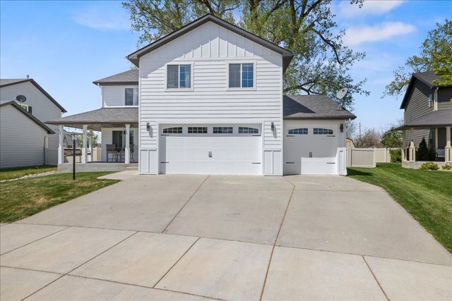 1316 Blackberry Way, Billings, MT 59106