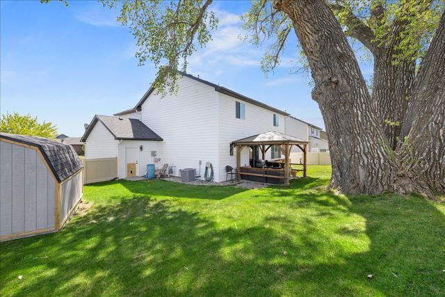 1316 Blackberry Way, Billings, MT 59106