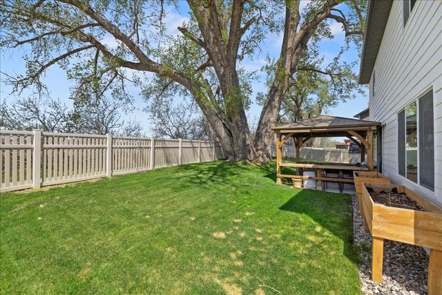 1316 Blackberry Way, Billings, MT 59106