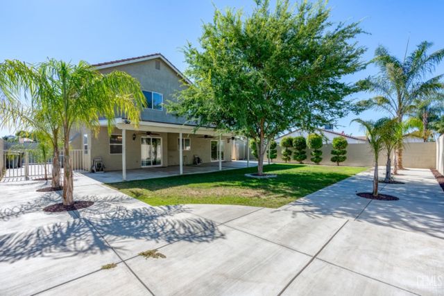 1085 Mast Avenue, Mc Farland, CA 93250