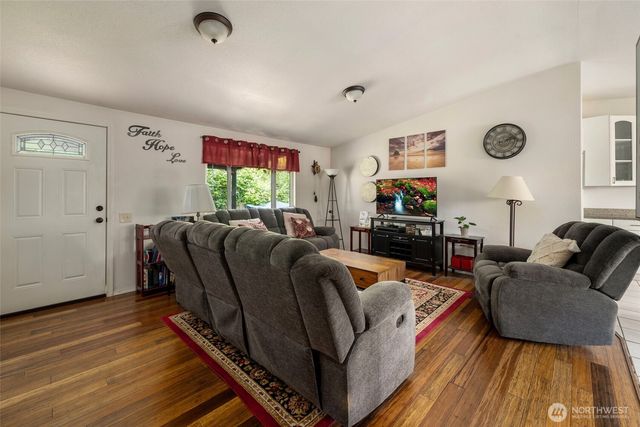 1030 Timber Lane, Freeland, WA 98249