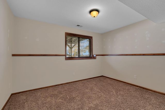 7101 Browns Lane, Brainerd, MN 56401