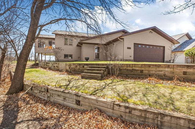 7101 Browns Lane, Brainerd, MN 56401