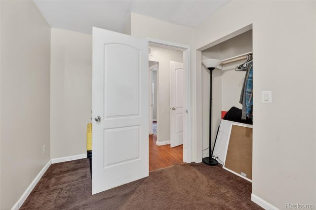 1059 Dunleavy Drive, Highland Charter Township, MI 48356