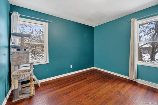 1059 Dunleavy Drive, Highland Charter Township, MI 48356