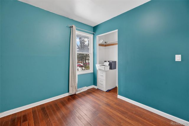 1059 Dunleavy Drive, Highland Charter Township, MI 48356