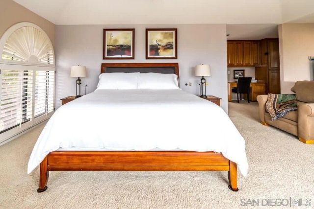 2110 Locust St, San Diego, CA 92106