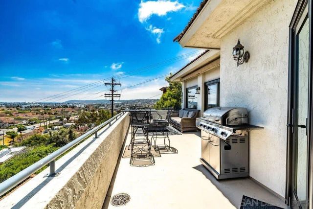 2110 Locust St, San Diego, CA 92106