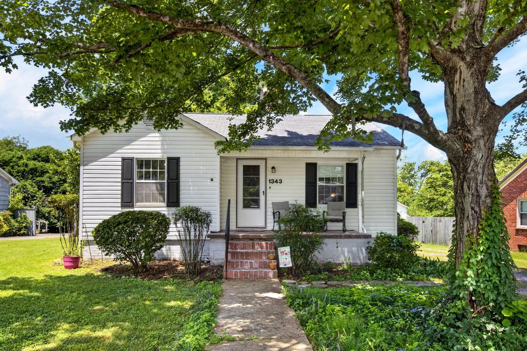 1343 Brown Avenue, NW, Cleveland, TN 37311