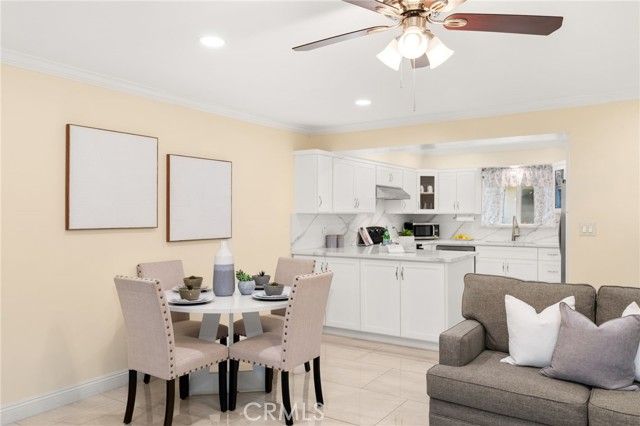 3139 E Chapman 3B, Orange, CA 92869