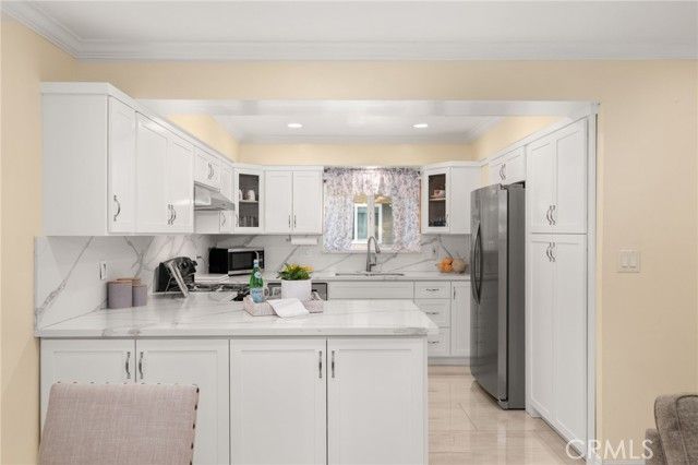 3139 E Chapman 3B, Orange, CA 92869