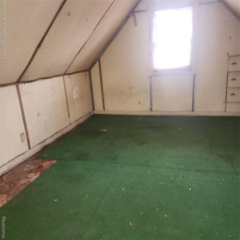 18128 Fleming Street, Detroit, MI 48234