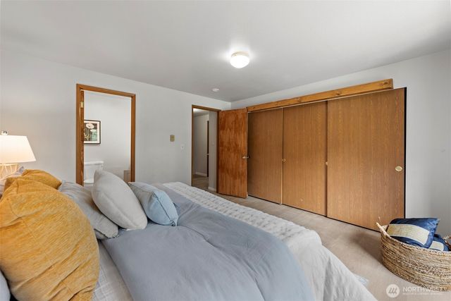 4302 155th St SW Unit A&B, Lynnwood, WA 98087