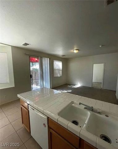 7573 Costanoa Street, Las Vegas, NV 89123
