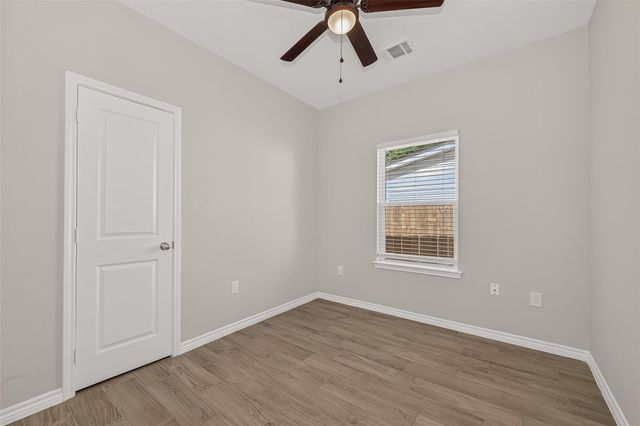 352 Westchase, Montgomery, TX 77316