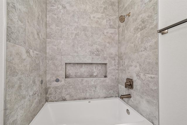 352 Westchase, Montgomery, TX 77316