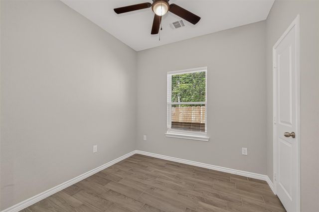 352 Westchase, Montgomery, TX 77316