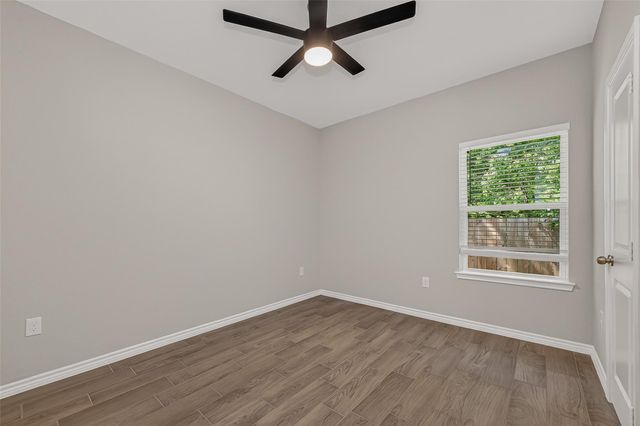 352 Westchase, Montgomery, TX 77316