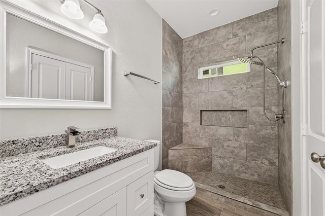 352 Westchase, Montgomery, TX 77316