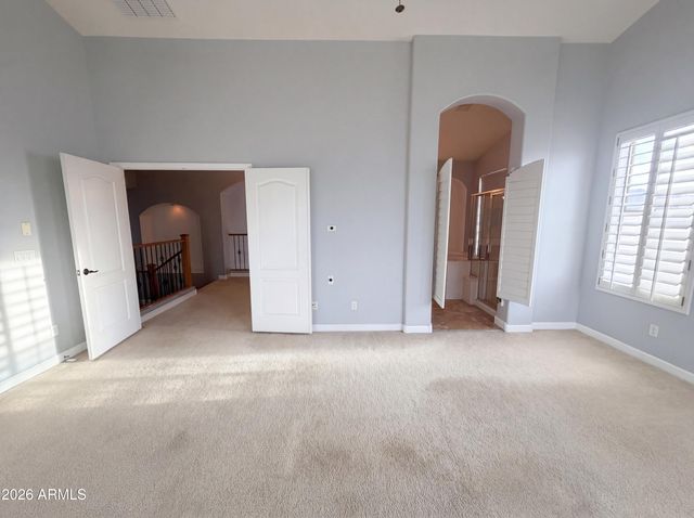 2113 W EAGLE FEATHER Road, Phoenix, AZ 85085