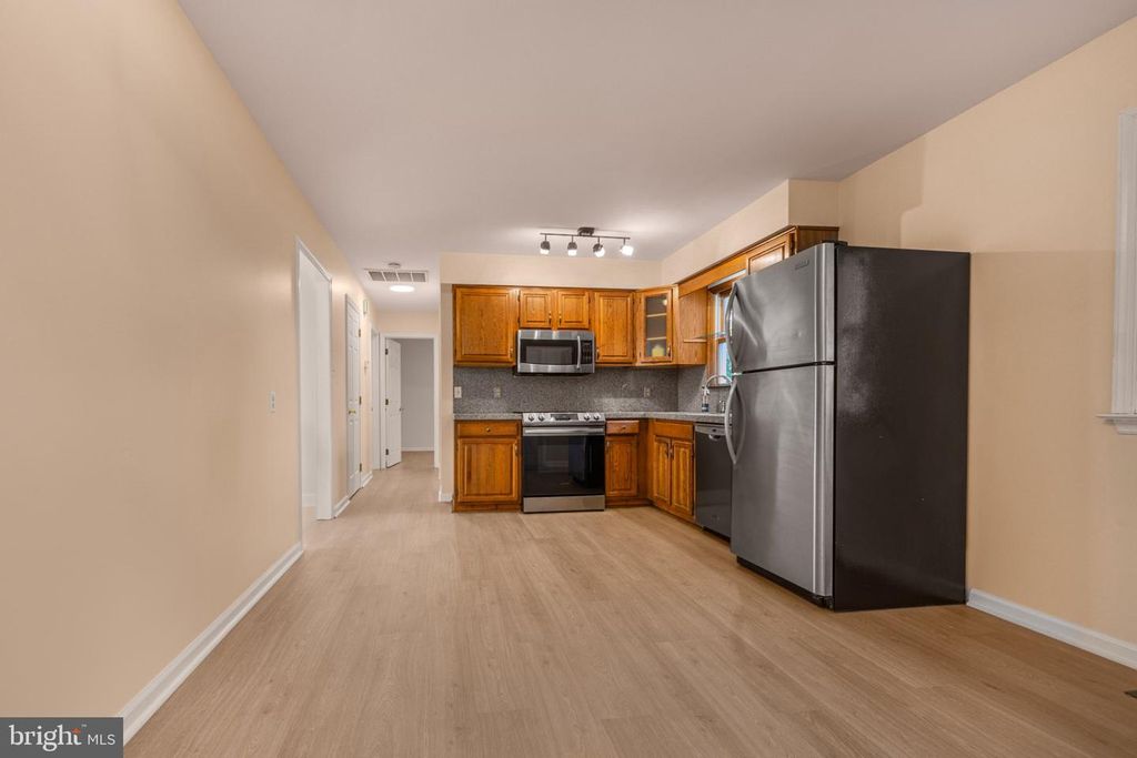 422 LINE ST, HAMMONTON, NJ 08037 — photo 4