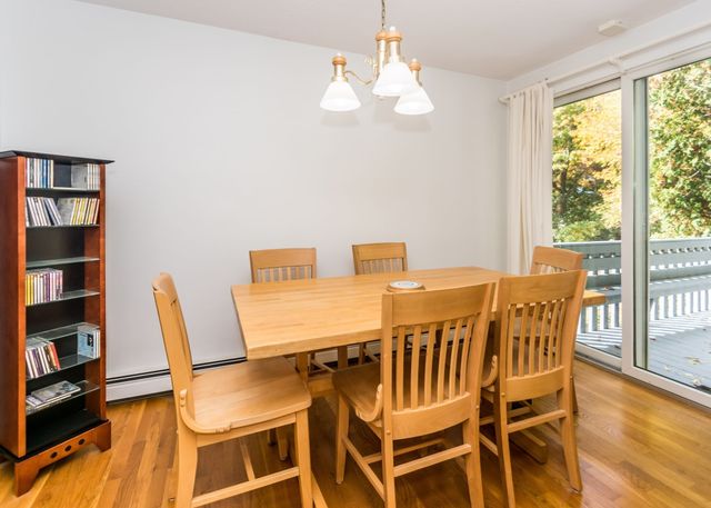 14 Ode Street, Waltham, MA 02451
