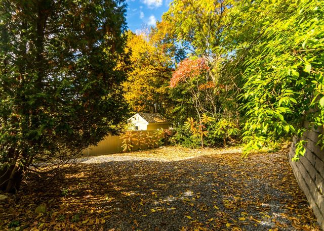 14 Ode Street, Waltham, MA 02451
