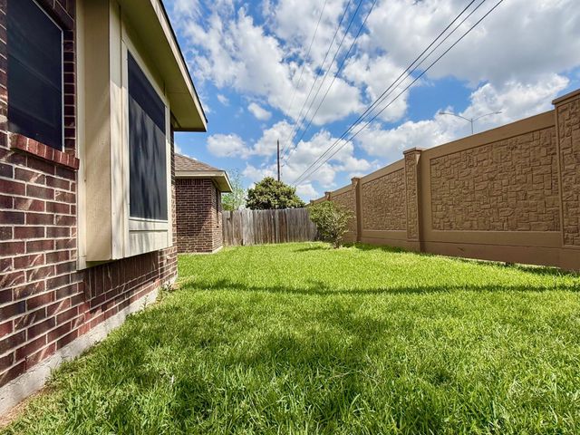 3314 Worthington Drive, Pearland, TX 77584