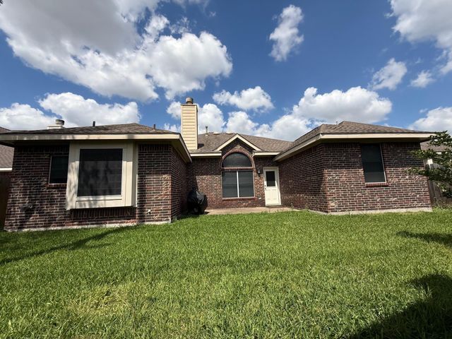 3314 Worthington Drive, Pearland, TX 77584