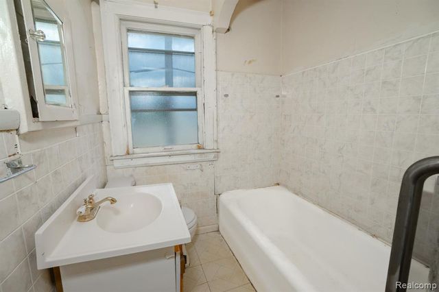 15930 Turner Street, Detroit, MI 48238