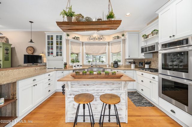 9947 BLAKEFORD MILL Road, Jacksonville, FL 32256