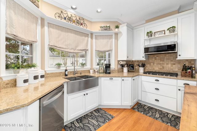 9947 BLAKEFORD MILL Road, Jacksonville, FL 32256