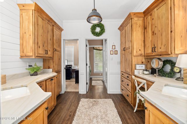 9947 BLAKEFORD MILL Road, Jacksonville, FL 32256