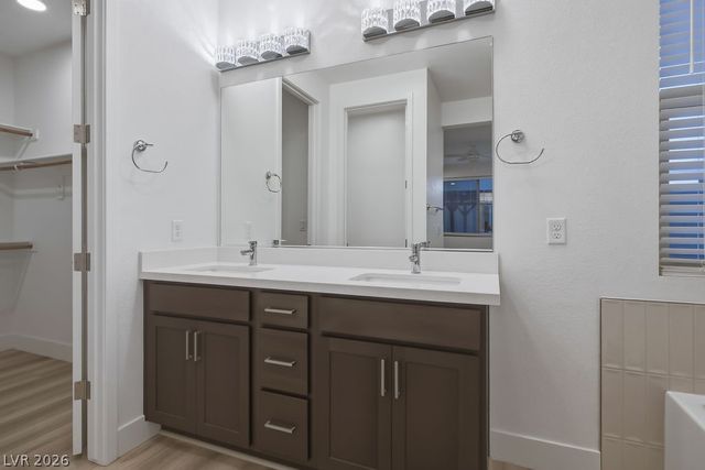 9958 Egan Valley Street, Las Vegas, NV 89166