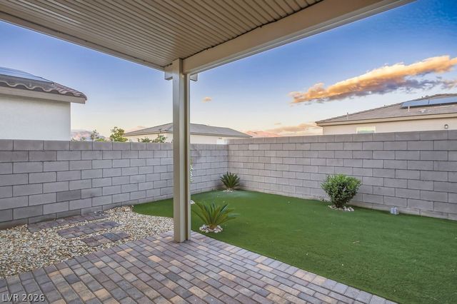 9958 Egan Valley Street, Las Vegas, NV 89166