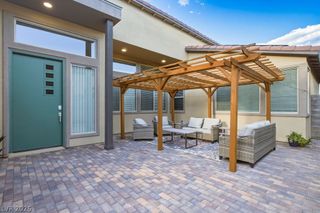 9958 Egan Valley Street, Las Vegas, NV 89166