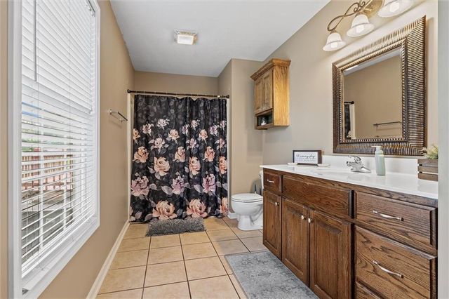 800 E North Main Street, Richmond, MO 64085