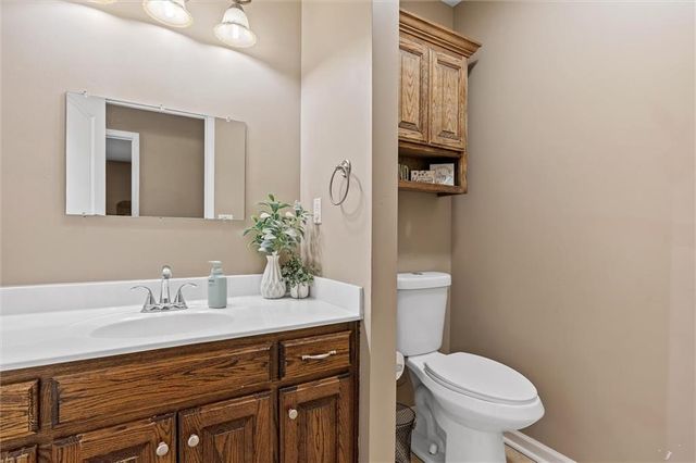 800 E North Main Street, Richmond, MO 64085