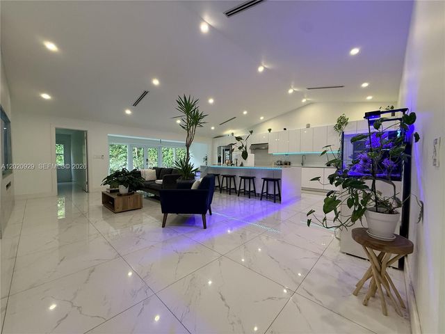 11640 NW 23rd St, Coral Springs, FL 33065