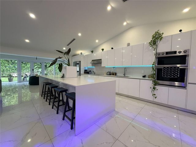11640 NW 23rd St, Coral Springs, FL 33065