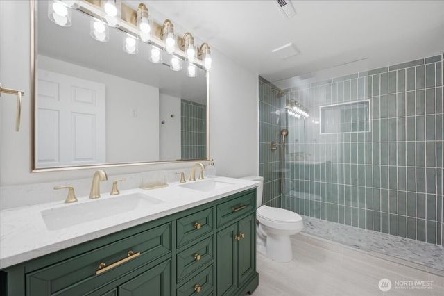 2618 S 379th Place, Federal Way, WA 98003