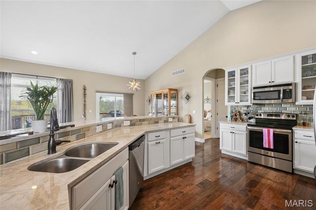 1308 Birch Meadow Drive, High Ridge, MO 63049