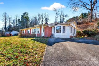 106 Chapel Street, Spruce Pine, NC 28777