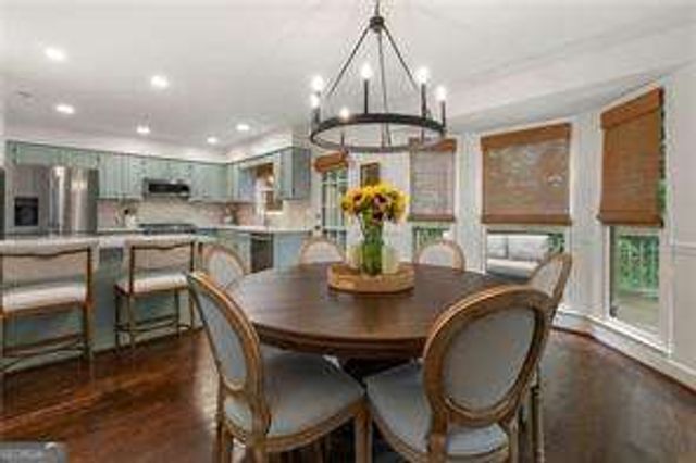 2104 Defoors Mill Drive NW, Atlanta, GA 30318