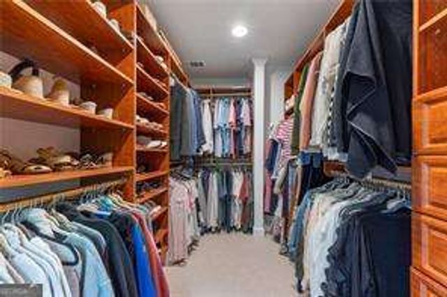 2104 Defoors Mill Drive NW, Atlanta, GA 30318