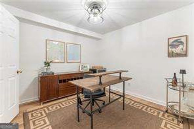 2104 Defoors Mill Drive NW, Atlanta, GA 30318
