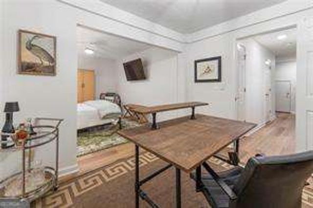 2104 Defoors Mill Drive NW, Atlanta, GA 30318