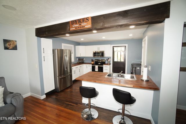 1928 Burnette Ave, Jefferson City, TN 37760